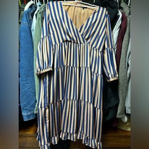 Madewell blue and tan striped tiered dress. Size 8. EUC.